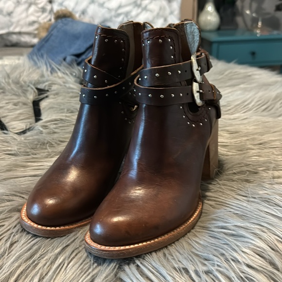 Freebird - Picture 3 of 7